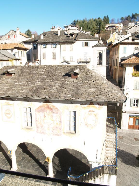 -Ortaflats- Appartamenti Imbarcadero & Palazzotto Орта-Сан-Джулио Номер фото